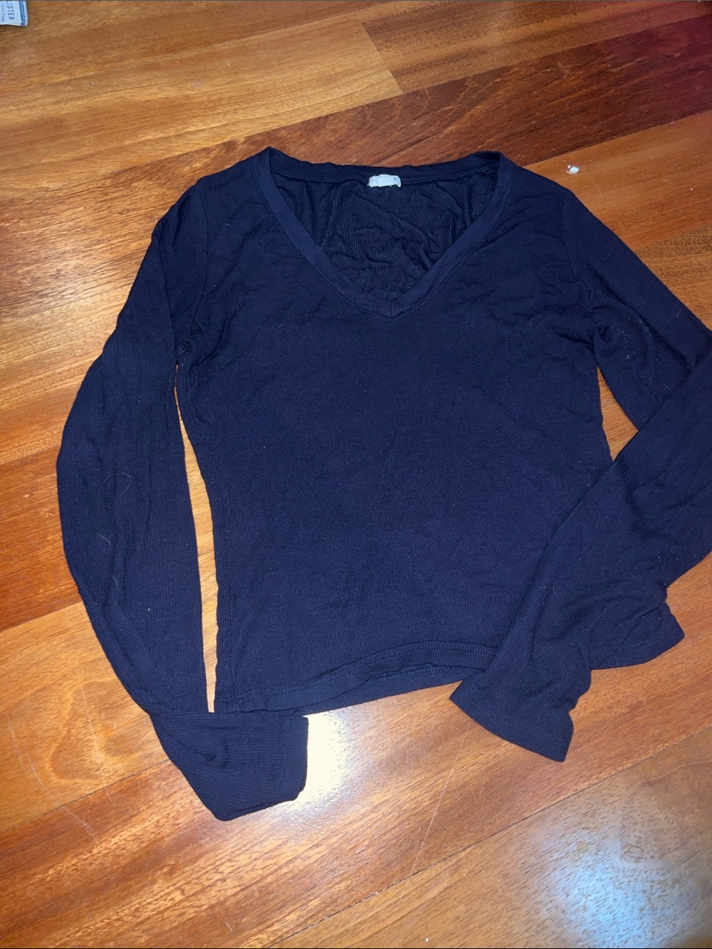Garage V-Neck Long Sleeve Navy